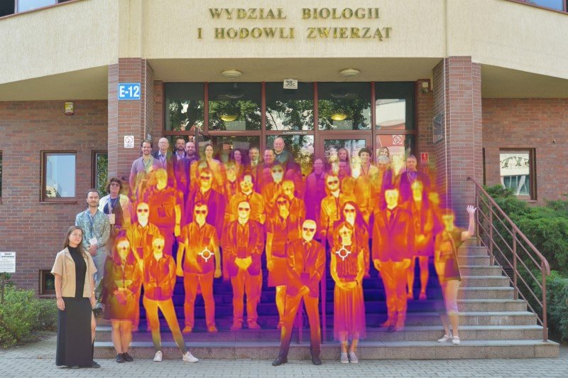 Delegates' infrared image